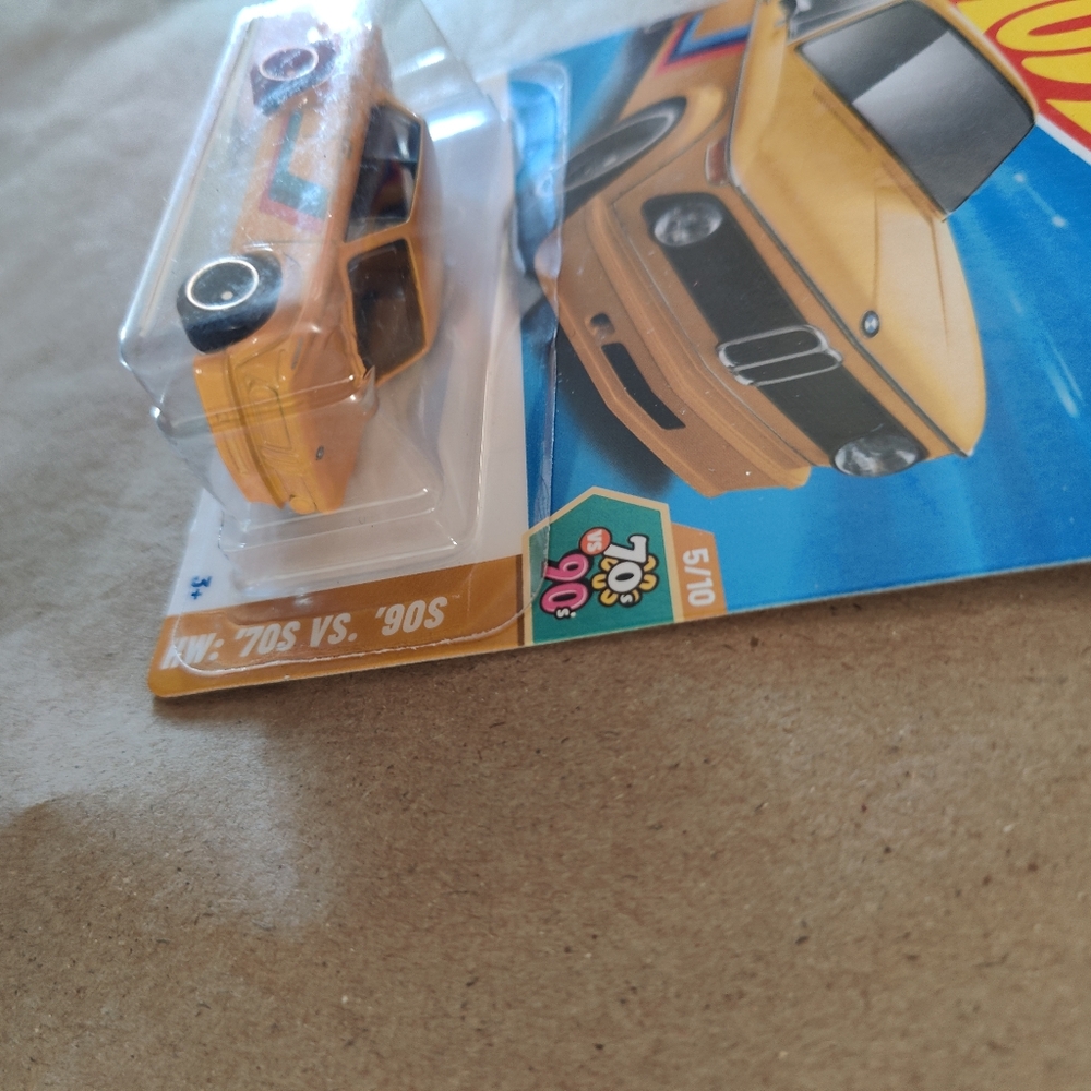 Hot Wheels - Picture 4 of 6